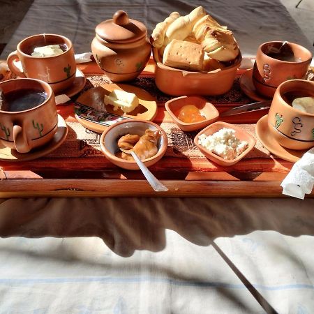 Hospedaje Familiar Ocawasi Humahuaca Esterno foto